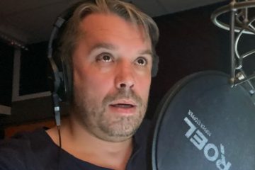 Herec Ondra Novák pokračuje v načítání audio knihy „4000 týdnů“
