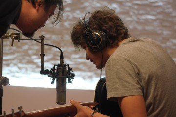 22.10.2014 Matěji neleze po tom mikrofonu mravenec?