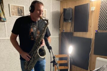 Údolní Reset – saxofonista „Prsák“