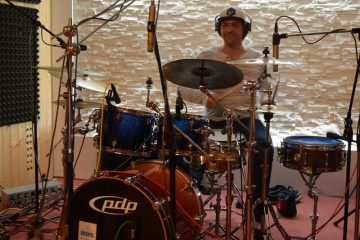 Kapela „Jam in X“ – bubeník Luboš….