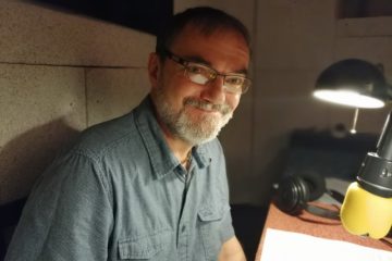 Dnes nahrává brněnská legenda, herec divadla Husa Na Provázku „Láry Hauser“